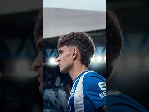 𝗡𝘂𝗲𝘀𝘁𝗿𝗼𝘀 𝗷𝘂𝗴𝗮𝗱𝗼𝗿𝗲𝘀.Ante las cámaras, antes del derbi 📸 #shorts #alaves
