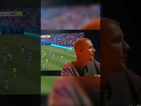 Bieber knows ball. #justinbieber #coachella2026 #bieberchella #coachella