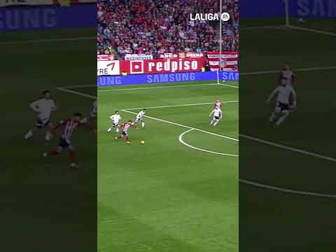 Carrasco's goal 🆚 Valencia (📆 15/16)