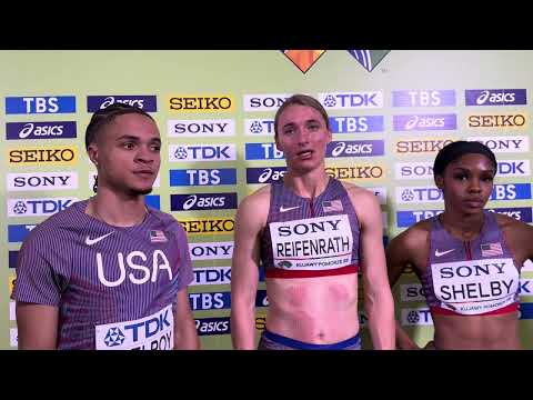 US Mixed 4x400m team after fall and lost spike at World Indoor Championships
