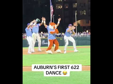 Auburn baseball KILLED its first Banana Ball dance 🕺🤣 #shorts #bananaball #baseball