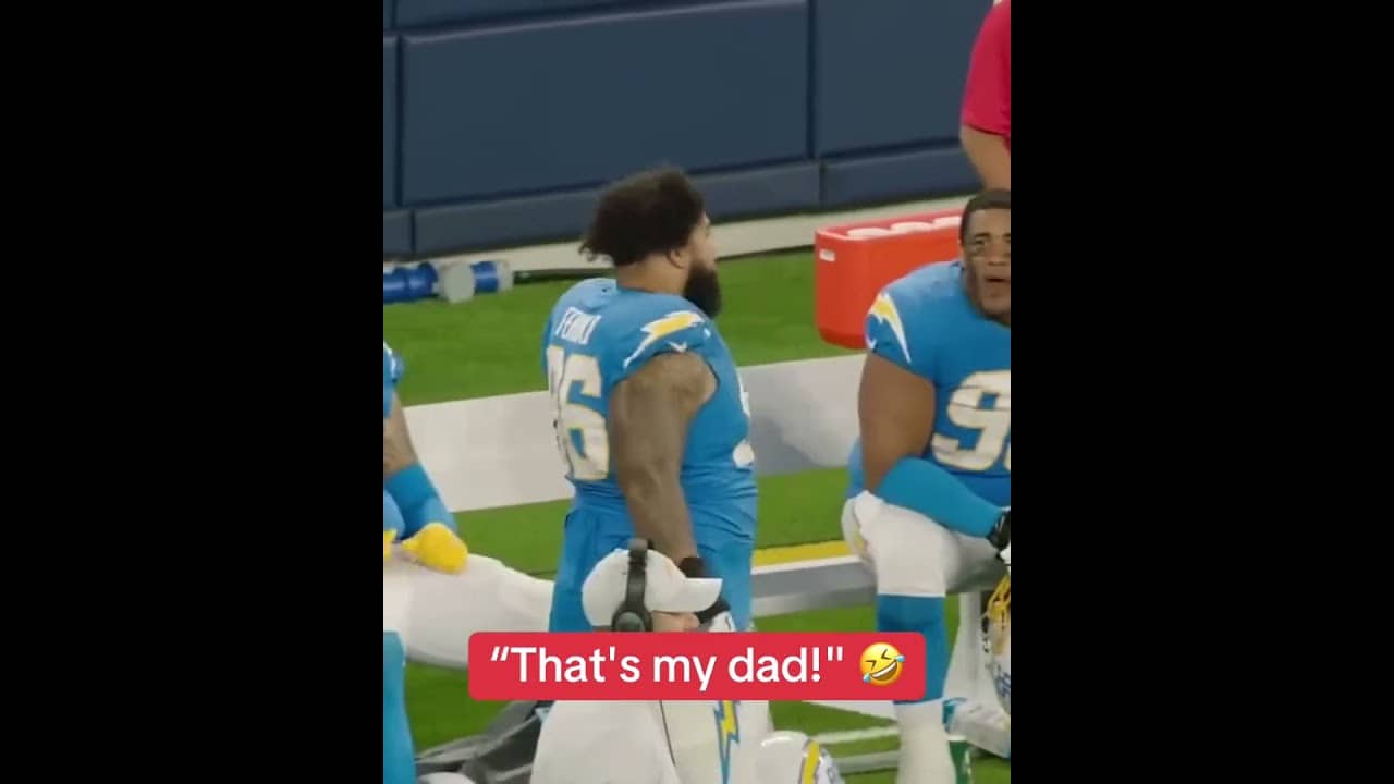 When Chargers DT Breiden Fehoko's dad put on a show on the jumbotron 😂 (via @chargers/TT)