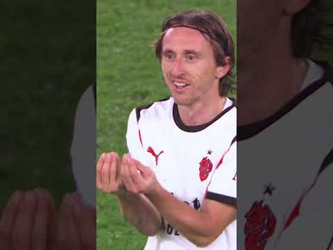 Modrić settling into Italian life very well 🤌 | #Shorts