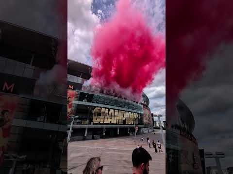 FIREWORKS AT EMIRATES STADIUM!