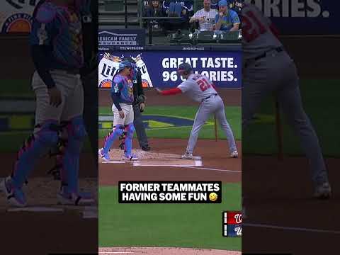 Joey Wiemer having a bit of fun with his former teammate William Contreras 😭