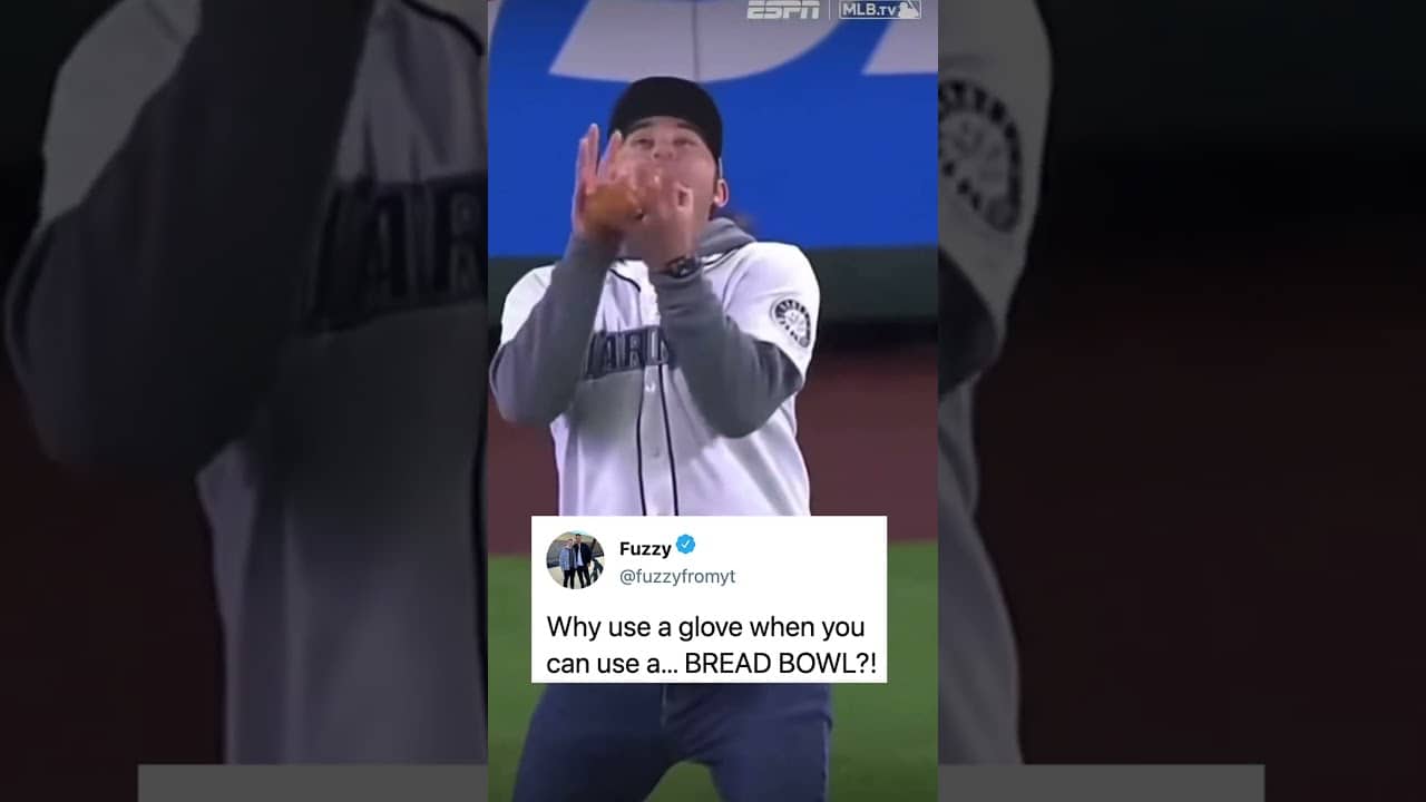unique baseball glove 😂