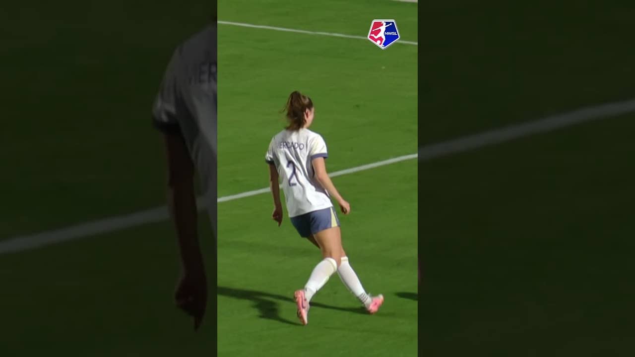 Started and finished the move in style. Jess Fishlock 🔥