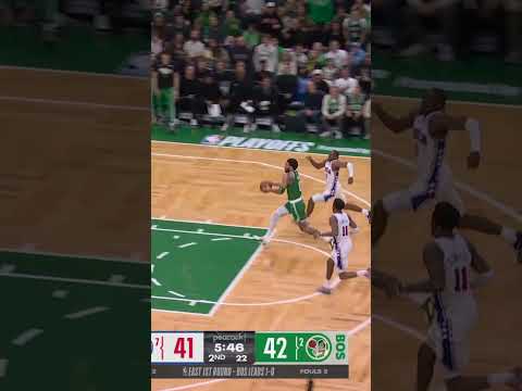Jayson Tatum got the steal and turned on the jets 🛩️