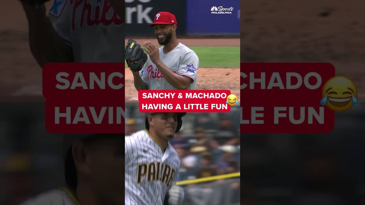 Just two dudes having a good time playing ball 😂