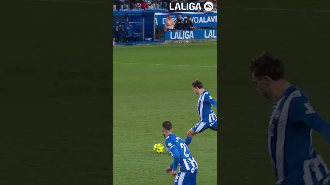 Lucas Boyé inaugurando el año como quien abre una lata. #alaves #futbol #shots