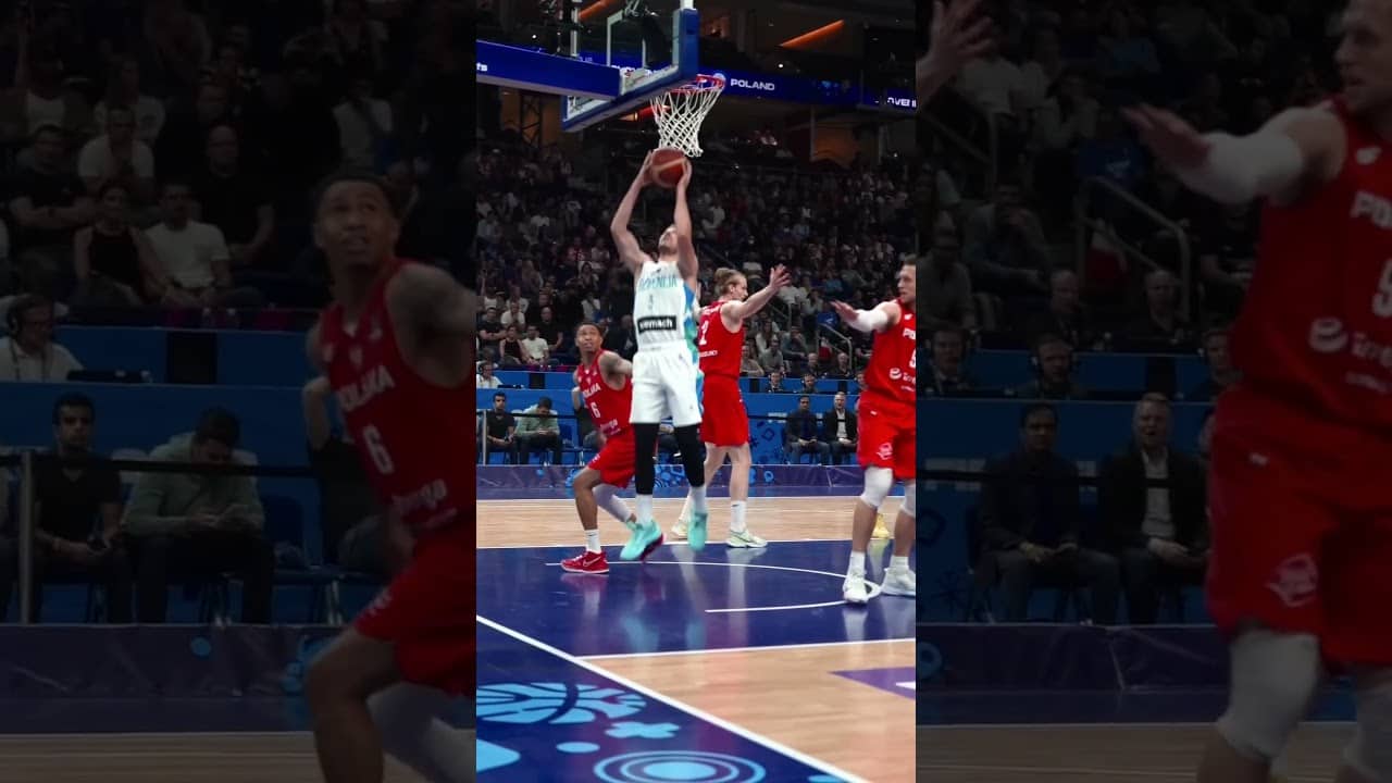Basketball moments you'll only see once 😮