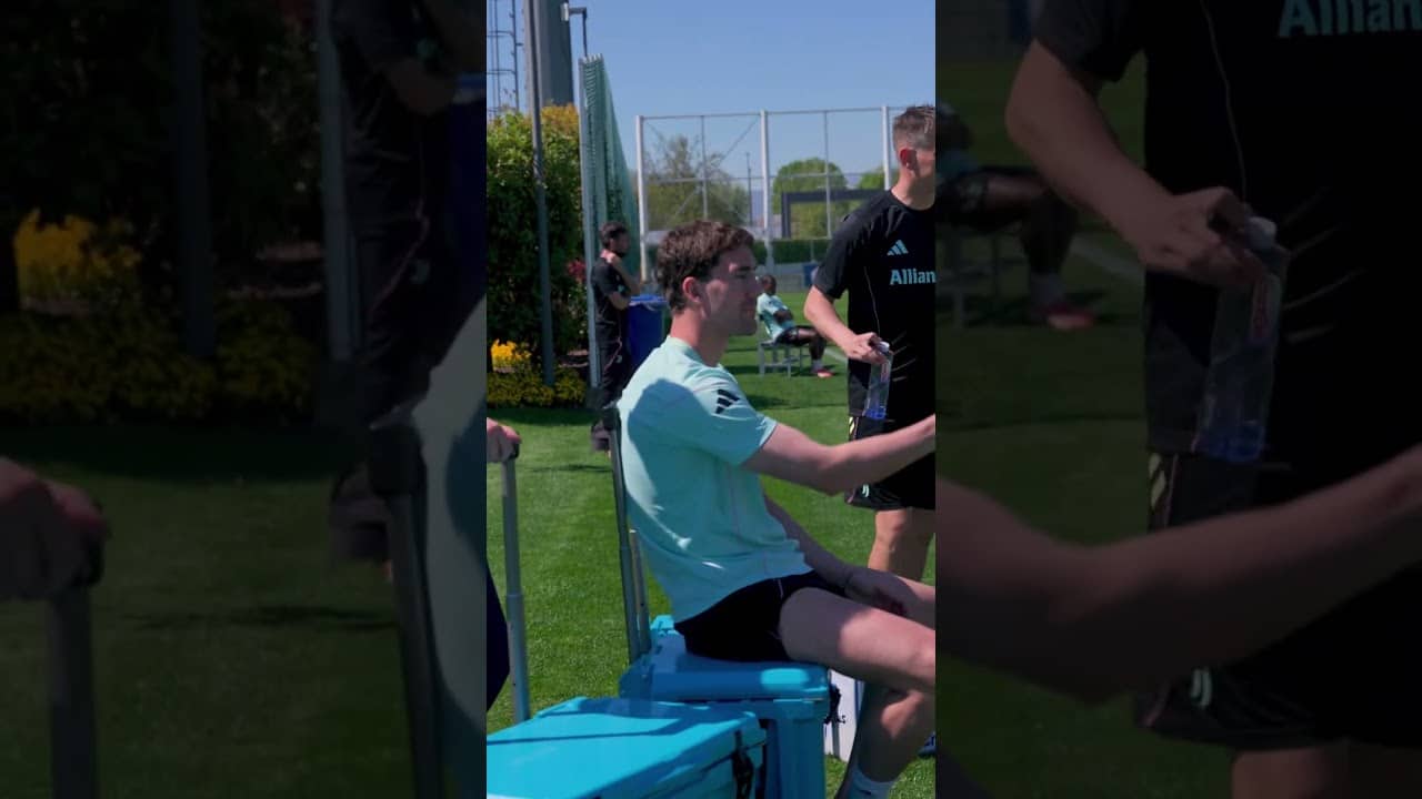 Asking Edon for a freestyle 🤹 | #football #skills #zhegrova