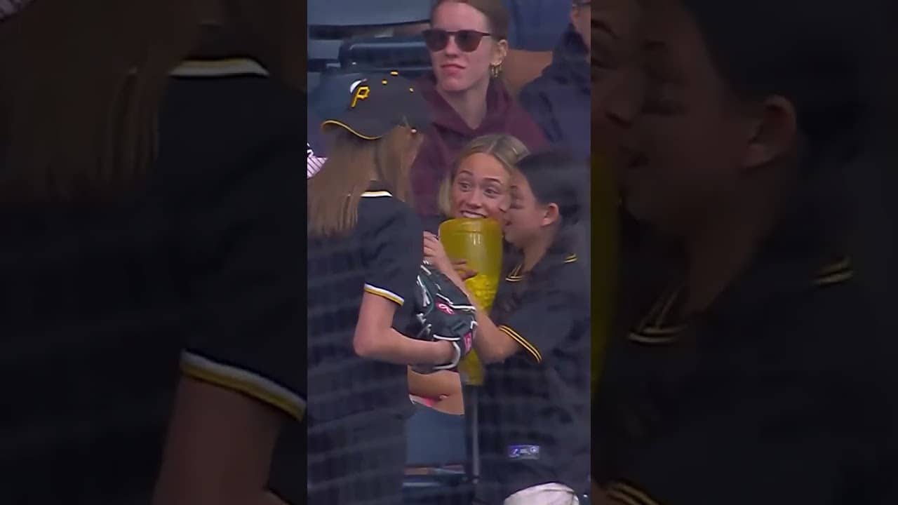 Sisterhood is nice and all but hands off my foul ball ❤️