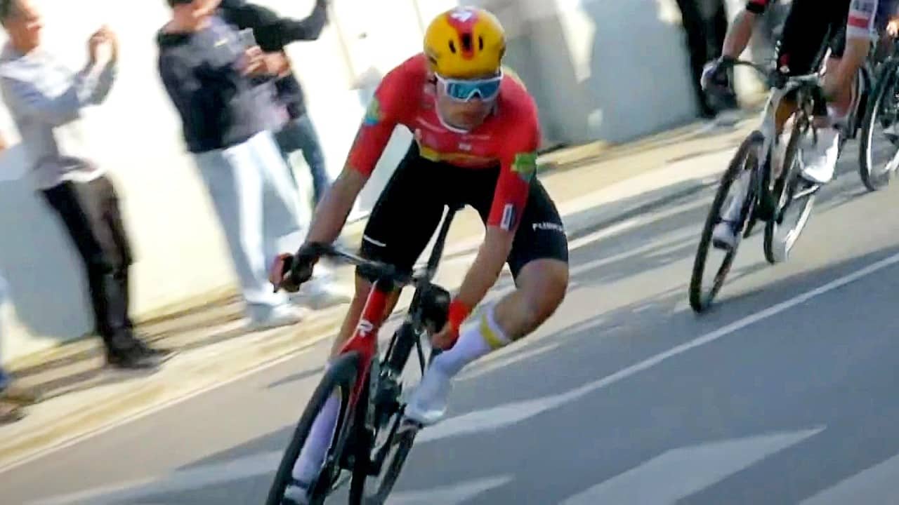 The Cornering Trick Every Sprinter Must Know | Volta a Catalunya 2026 Stage 2