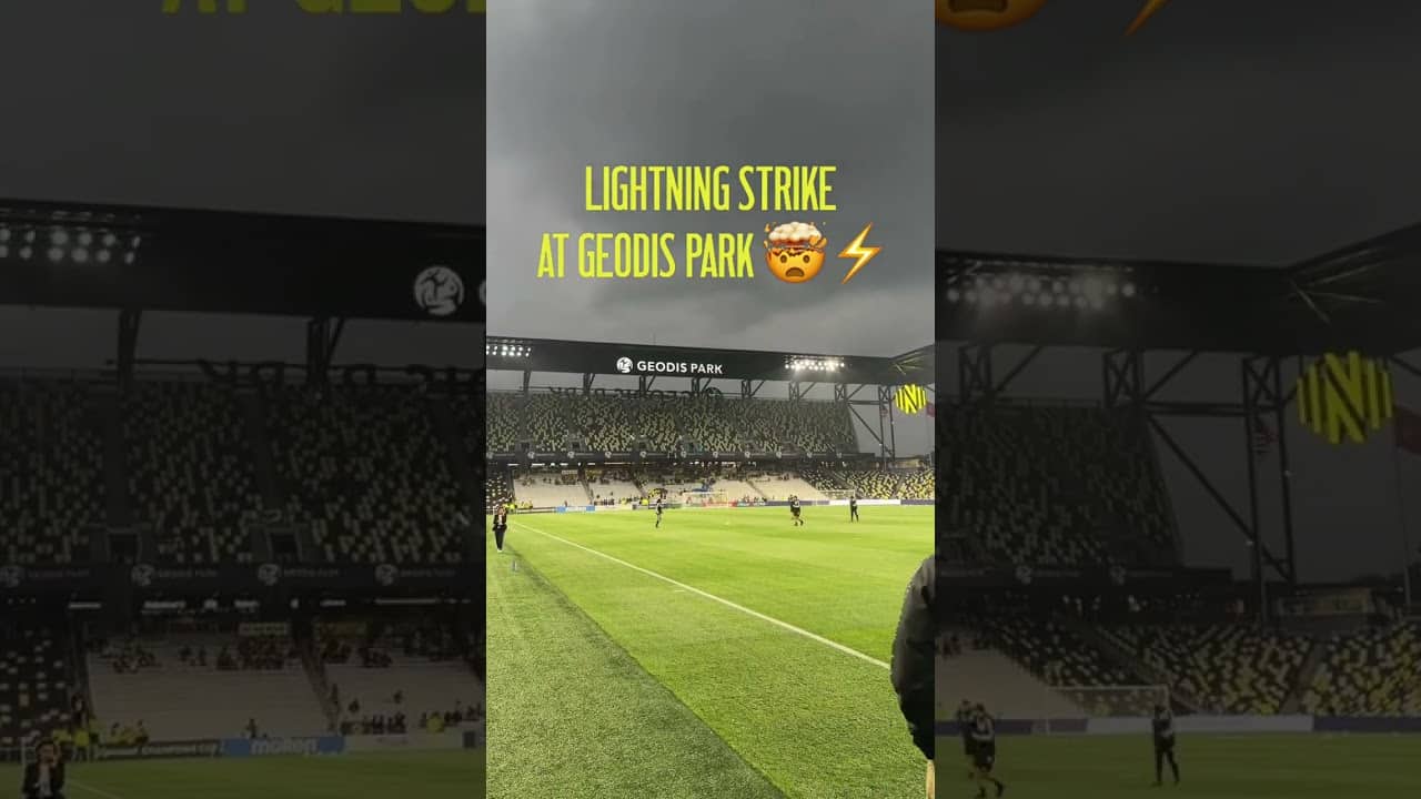 This was insane 😳 #lightning
