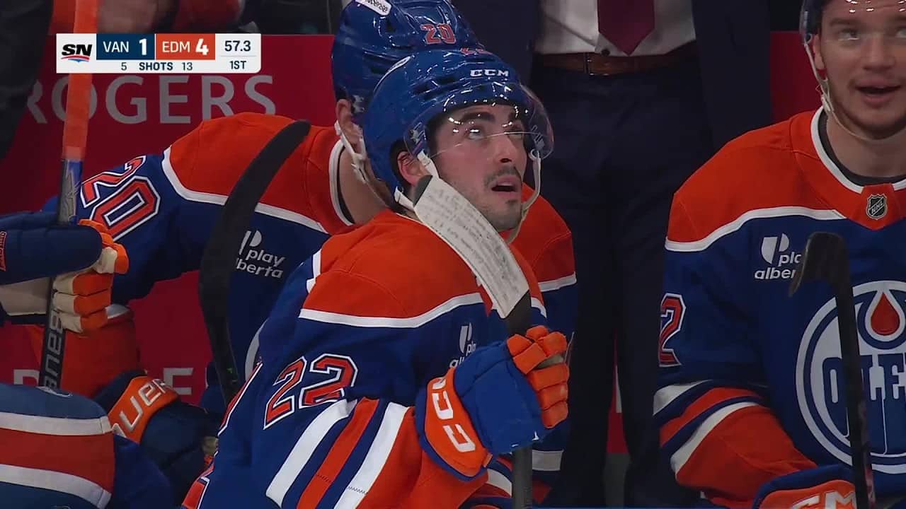 1st-Period HAT TRICK with playoff seeding ON THE LINE!