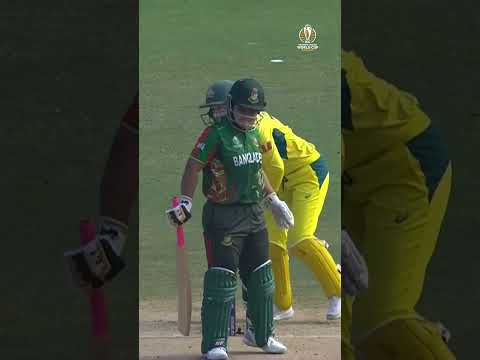 Australia pacers brought the @ThumsUpOfficial All Thunder to the #AUSvBAN encounter🔥#CWC25