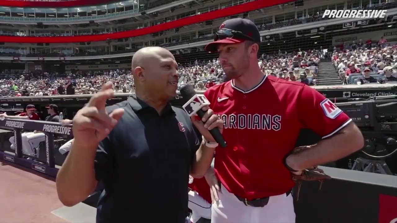 061026 - NYY vs CLE - David Fry In-Game Interview