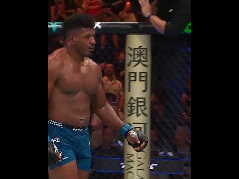 Menifield plays spoiler in Macau! #ufcmacau