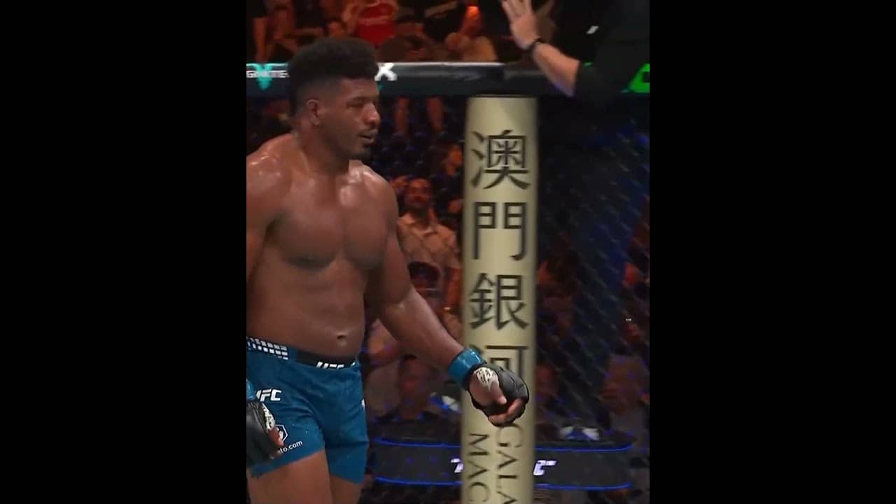 Menifield plays spoiler in Macau! #ufcmacau