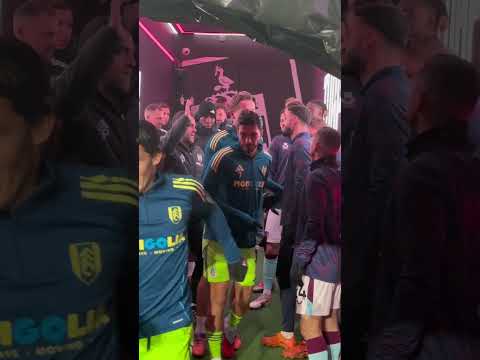 Armando Broja and Sander Berge saying hello to former teammates 👋 #burnleyfc #premierleague