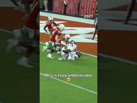 How did that end up in his hands 😳 #virginiacavaliers #accfootball #collegefootball