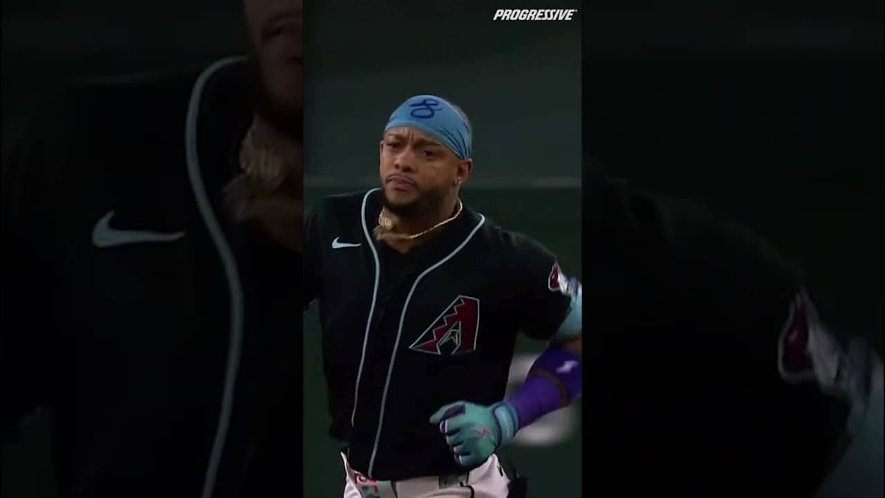 KETEL MARTE WITH A WALK-OFF HOME RUN