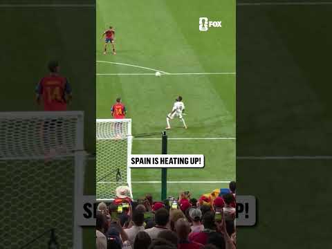 Another look at Oyarzabal's first goal for Spain 🇪🇸