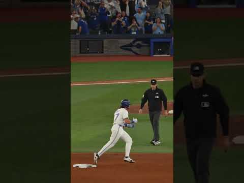 Addison. Barger. Slam. #WorldSeries 💥