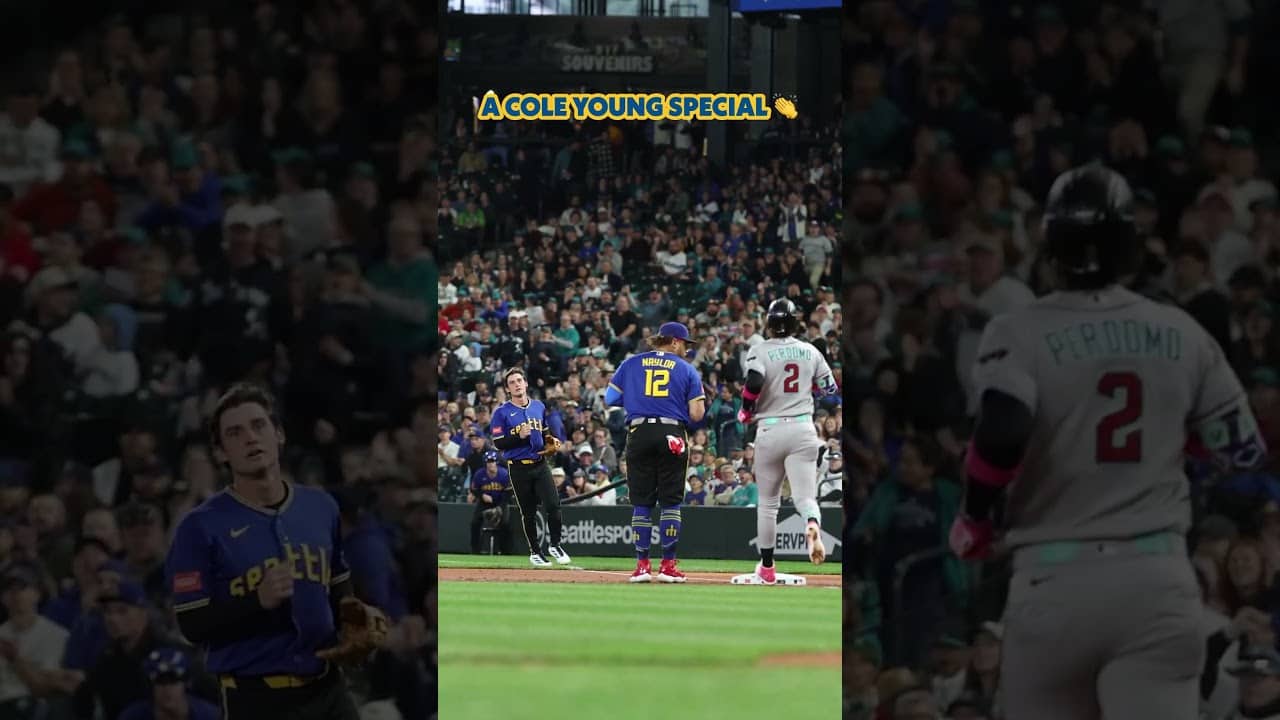a juggling act 😮   #mlb #baseball #defense #highlights #mariners #coleyoung