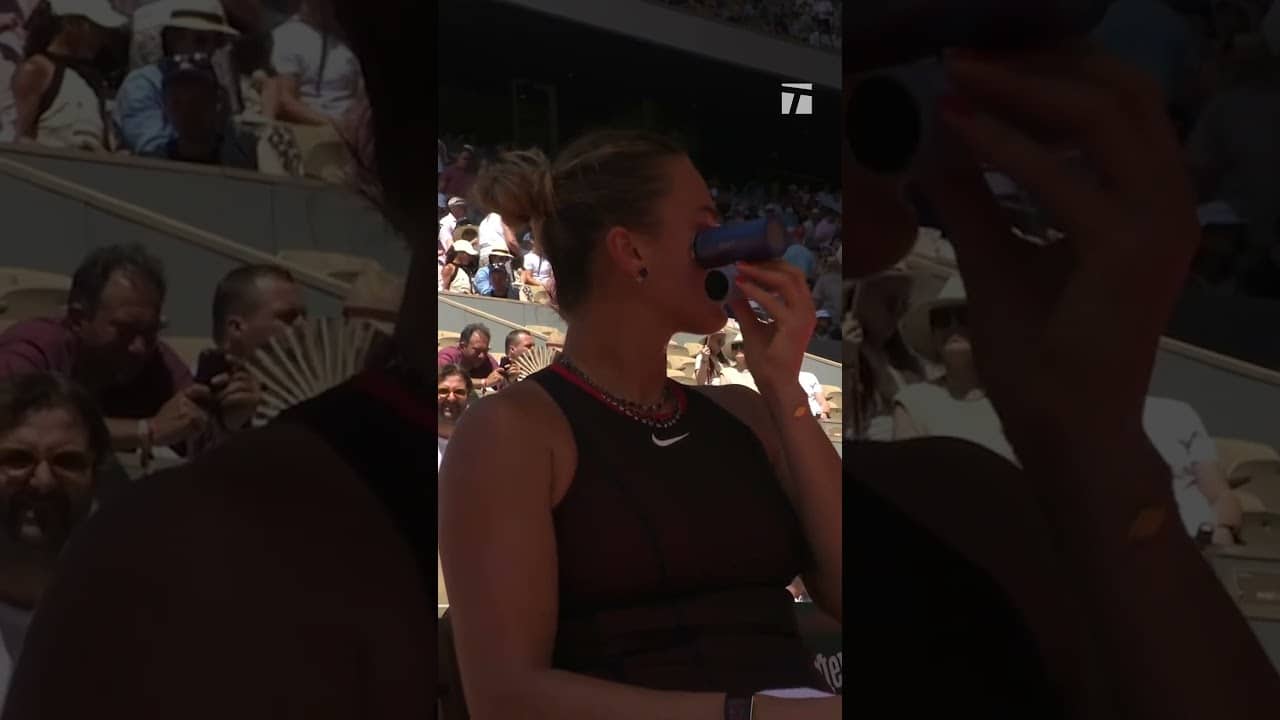 Aryna is living in 2056 🥵 #tennisplayer #sports #rolandgarros #tennis #sabalenka