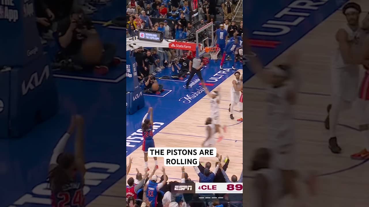 Pistons with the beautiful fast break