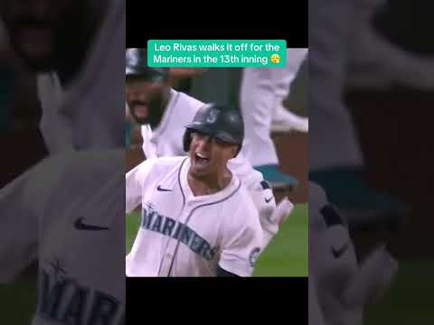 LATE-NIGHT WALK OFF! 😴