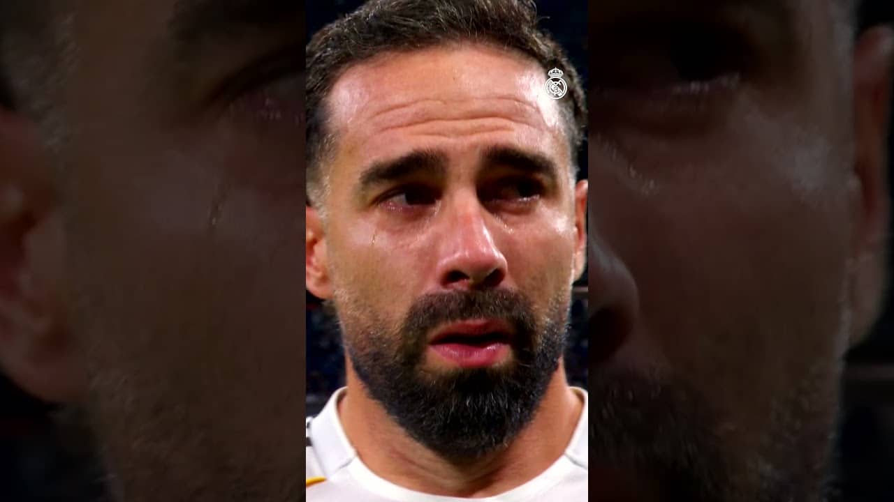 😢 Not a dry eye in the house. #GraciasCarvajal #RealMadrid