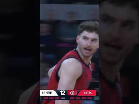 The spin left the defender completely lost 😵‍💫 #BasketballCL