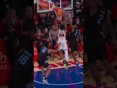 Zuby Ejiofor's effort rewarded with a SLAM 🏀