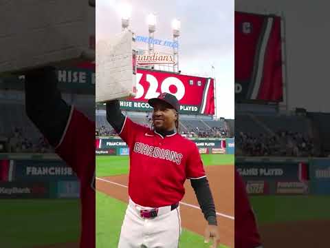 José Ramírez becomes Cleveland’s all-time games played leader 🫡