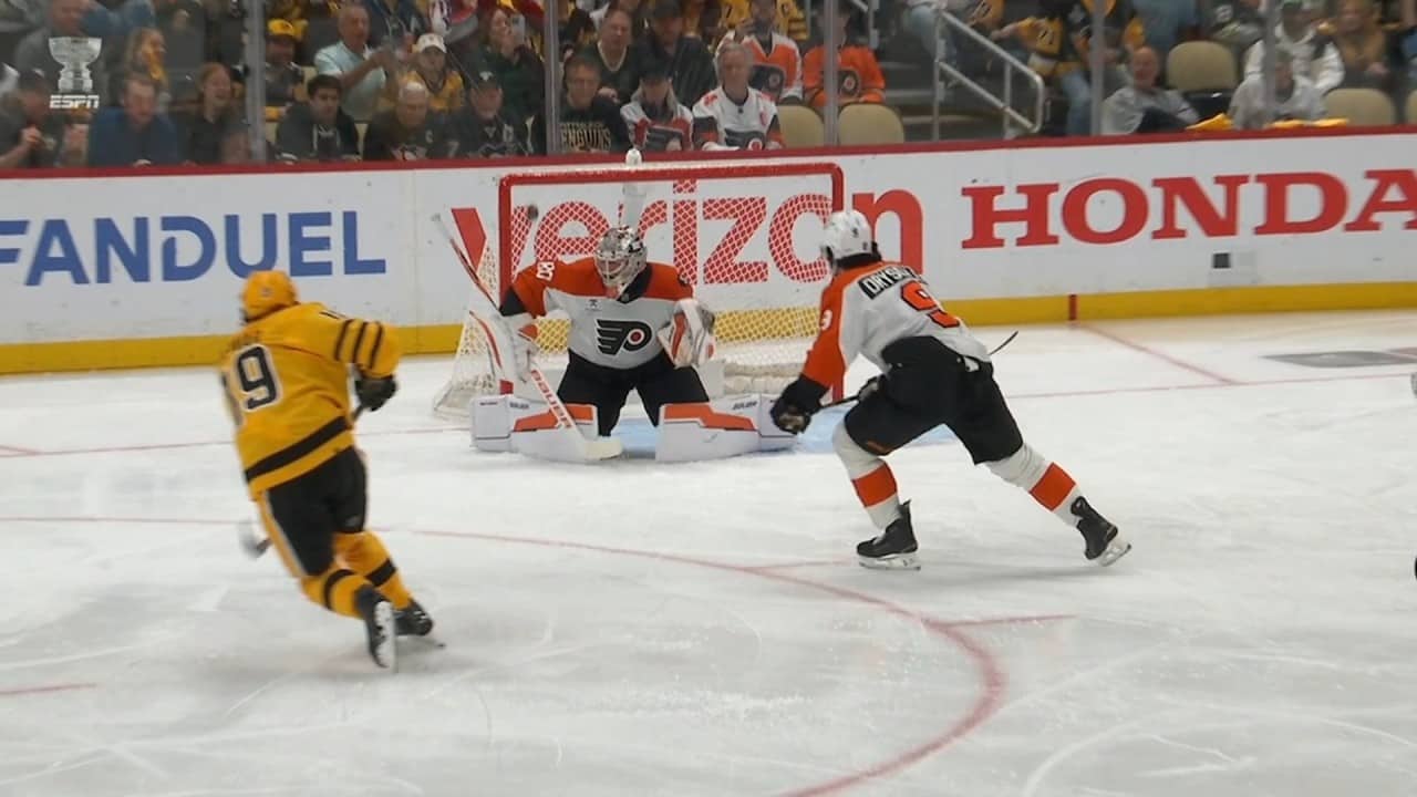 Pittsburgh Penguins Celebrate Goal But Ref Doesnt Think It Went In