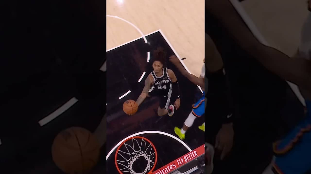 Dev making Iceman proud with that finger roll 🥶 #DevinVassell #Spurs #NBA