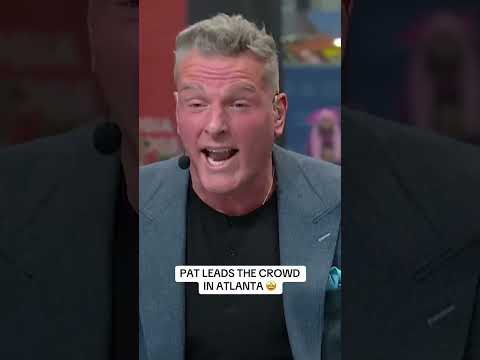 Pat McAfee had something for ALL of the fans at the SEC Championship 😂