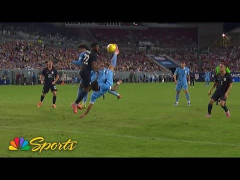 Giorgian de Arrascaeta's bicycle kick gets Uruguay on the board v. United States | NBC Sports