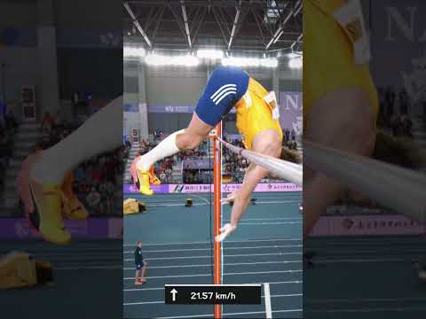 THREEPEAT for Mondo Duplantis as he secured his third world indoor title #worldindoorchamps