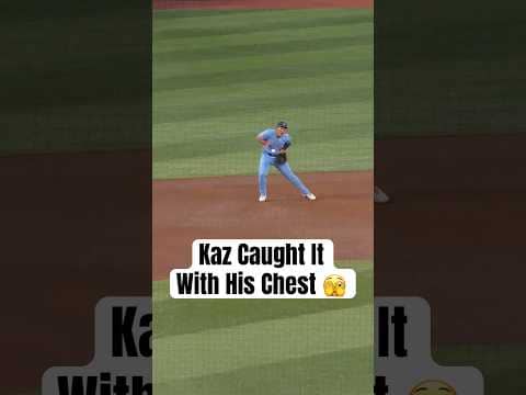 Kazuma Okamoto caught this 104.5 MPH ball with his chest 😳 #Toronto #BlueJays