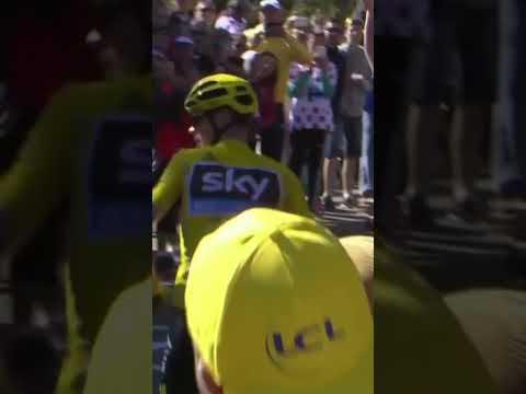 “WHERE’S HIS BIKE?!” 🏃‍♂️Throwback to that time Chris Froome went for a run on Mount Ventoux!