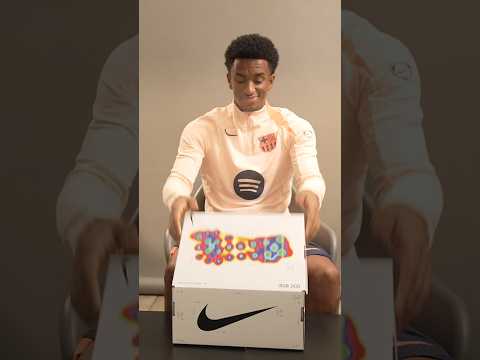 Gavi, Balde, Roony, and De Jong react to @nike's  latest innovation! 🤯📦 #shorts #fcbarcelona