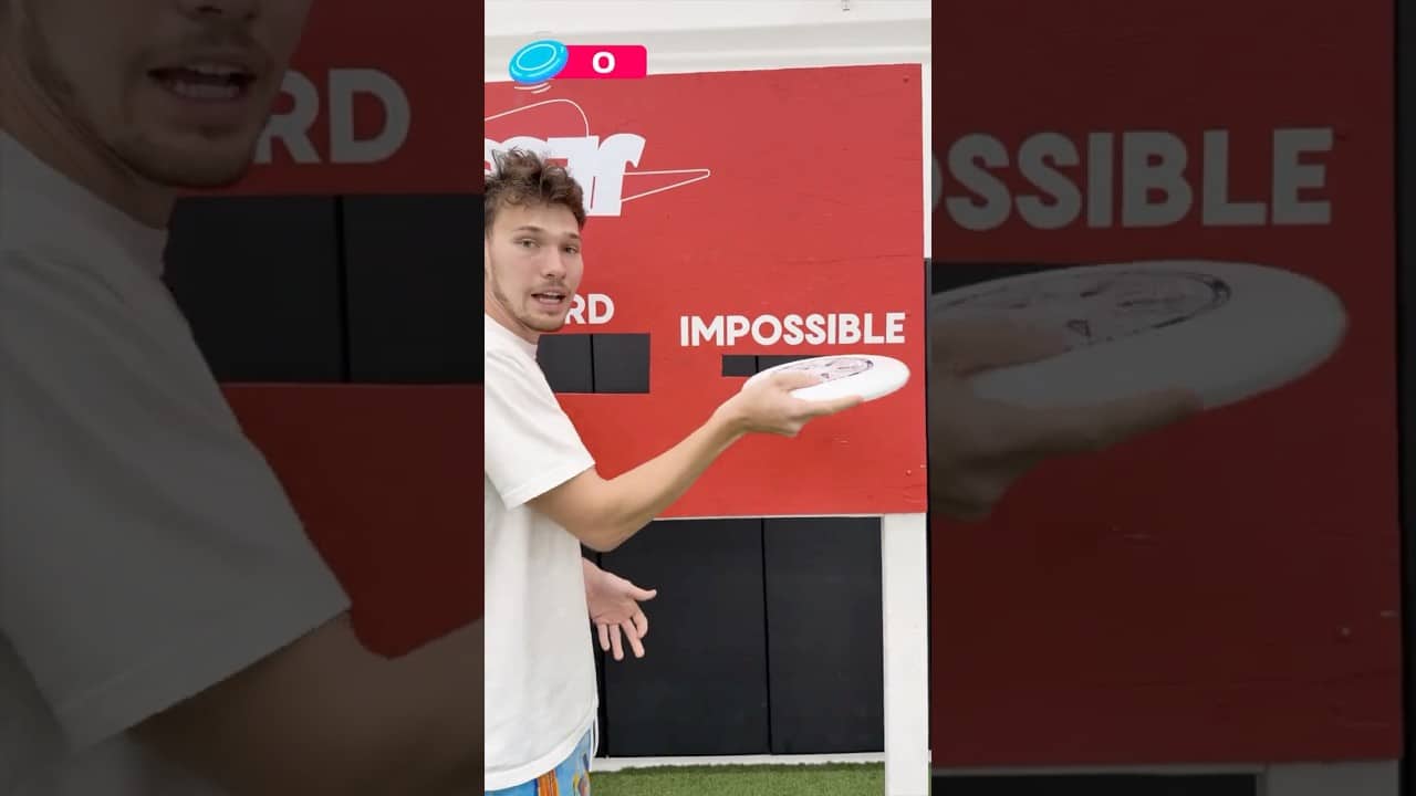 IMPOSSIBLE FRISBEE SHOT!