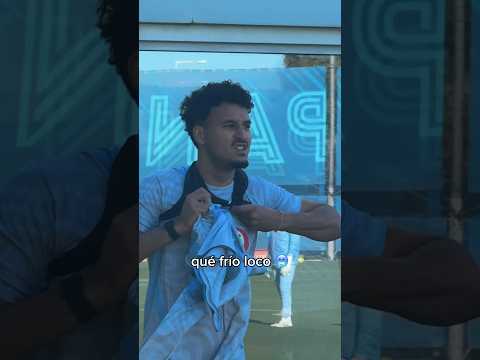 Cada uno lleva el frío como puede 🥶 #RCDE #training