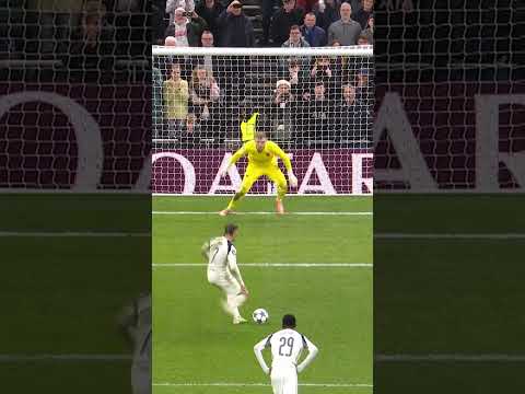 Two in two for Xavi 🔥