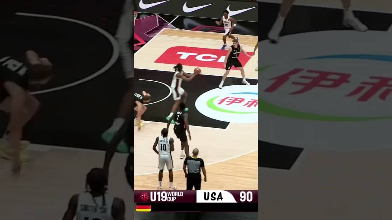Morez Johnson Jr. is a freak athlete 😤 #FIBAU19