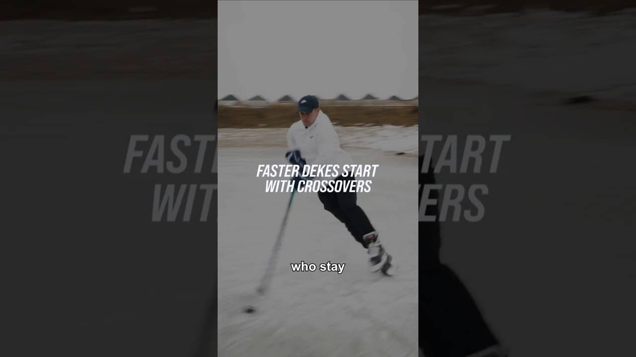 FASTER DEKES START WITH CROSSOVERS #hockeycoaching #hockeytraining